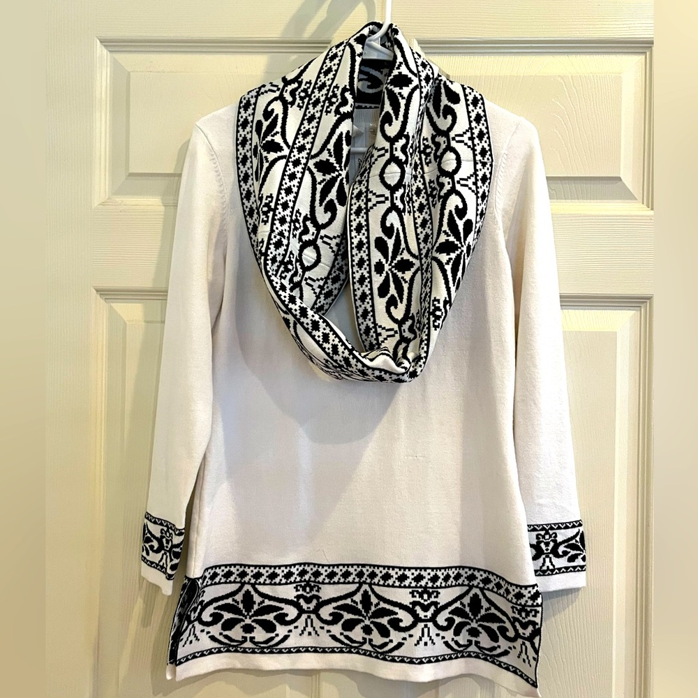 NY COLLECTION tunic scrolled sweater - Picture 1 of 10